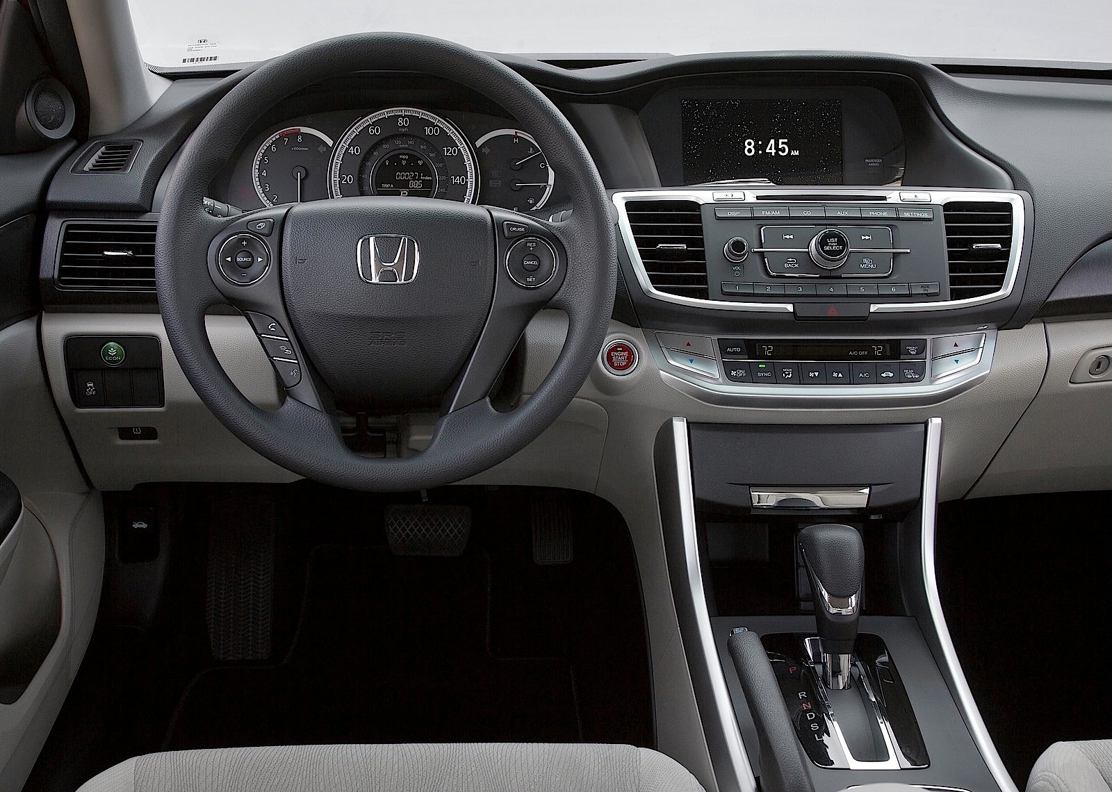 Honda Accord photo 28