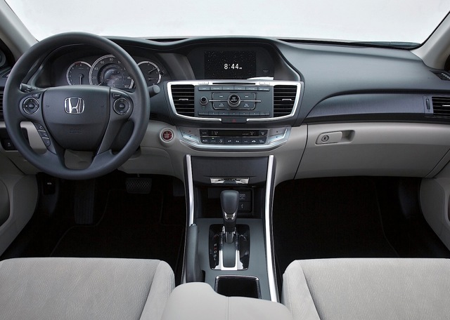 Honda Accord Foto 31