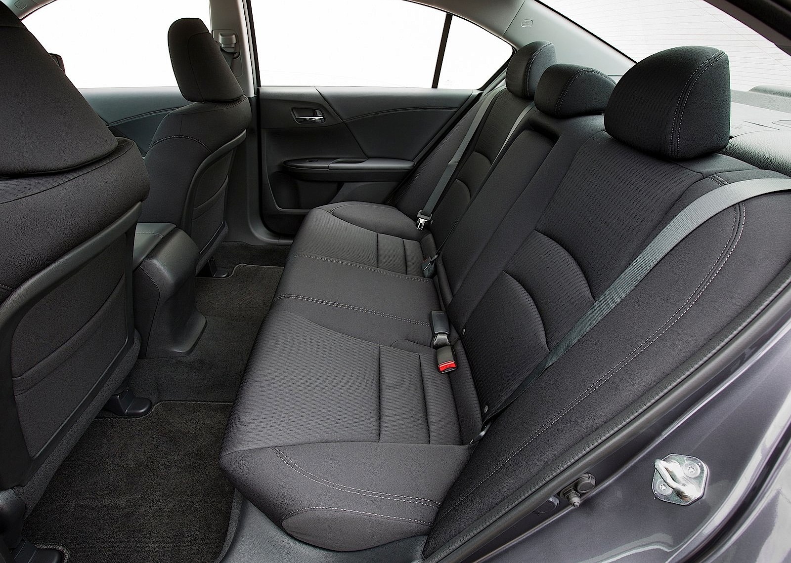 Honda Accord photo 34