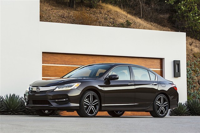 Honda Accord foto 2