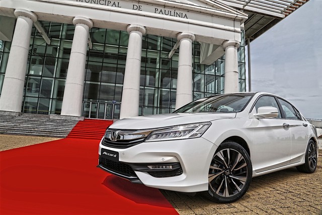 Honda Accord foto 11