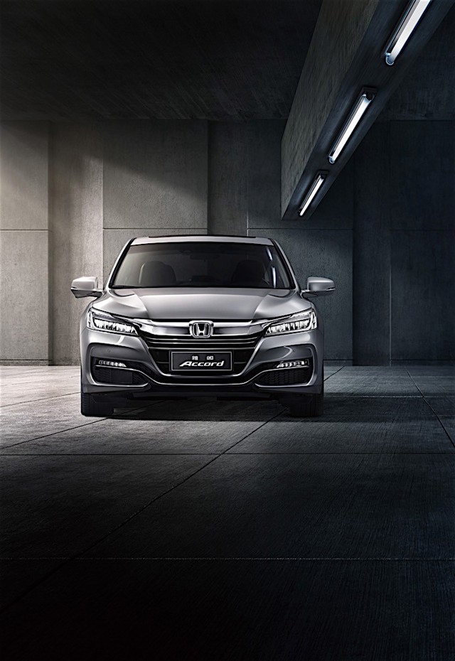 Honda Accord foto 21