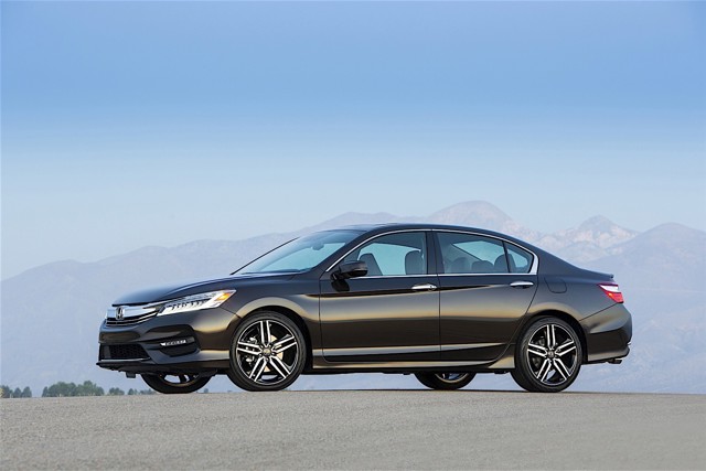 Honda Accord foto 25