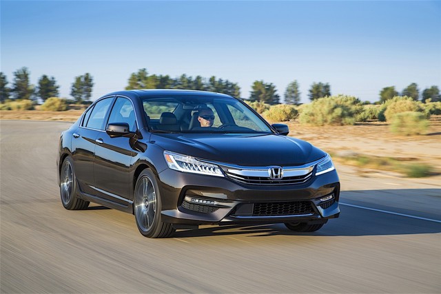 Honda Accord foto 29