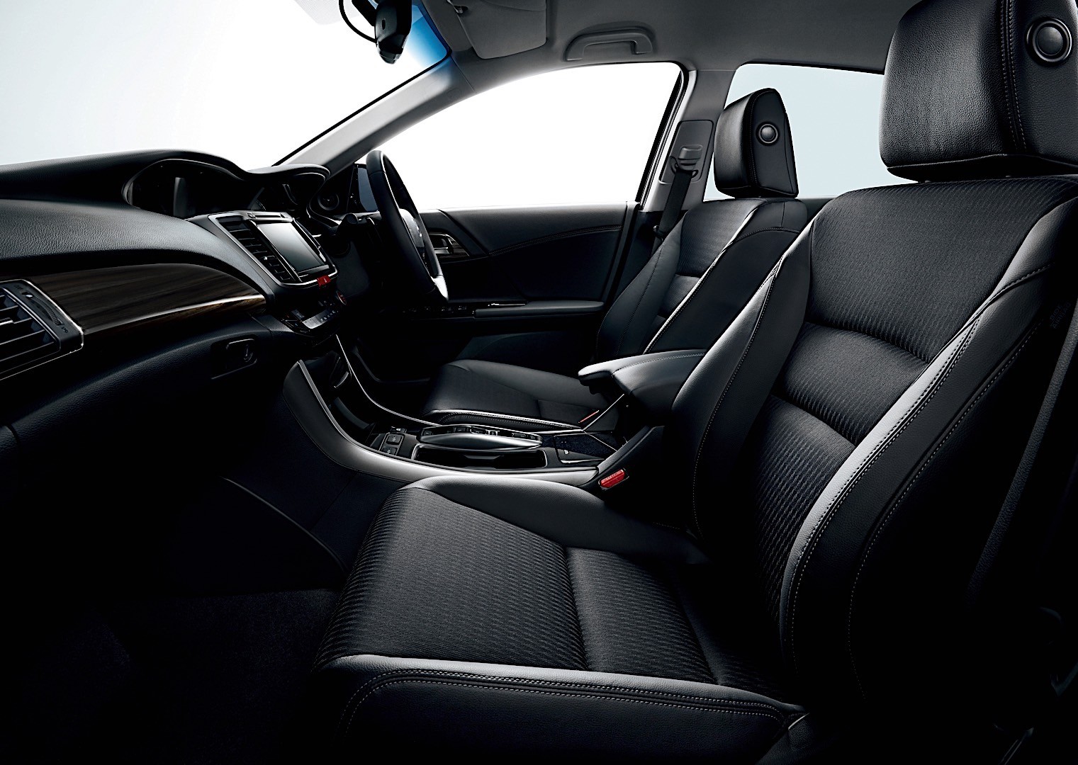 Honda Accord photo 80