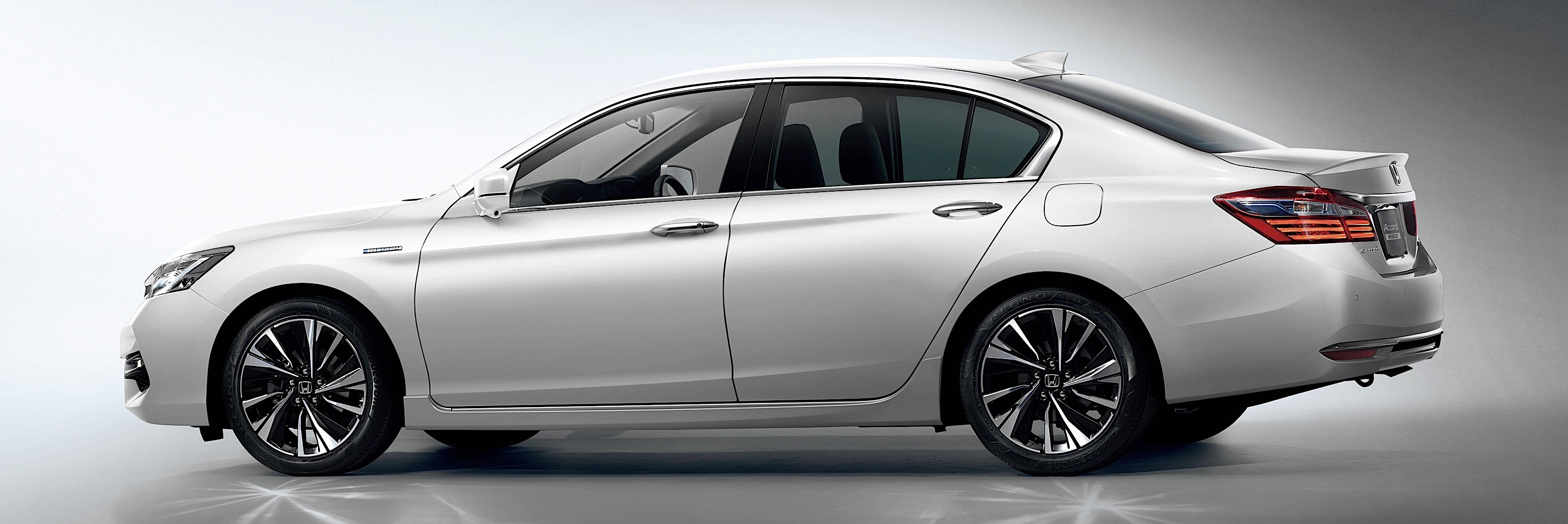 Honda Accord photo 38