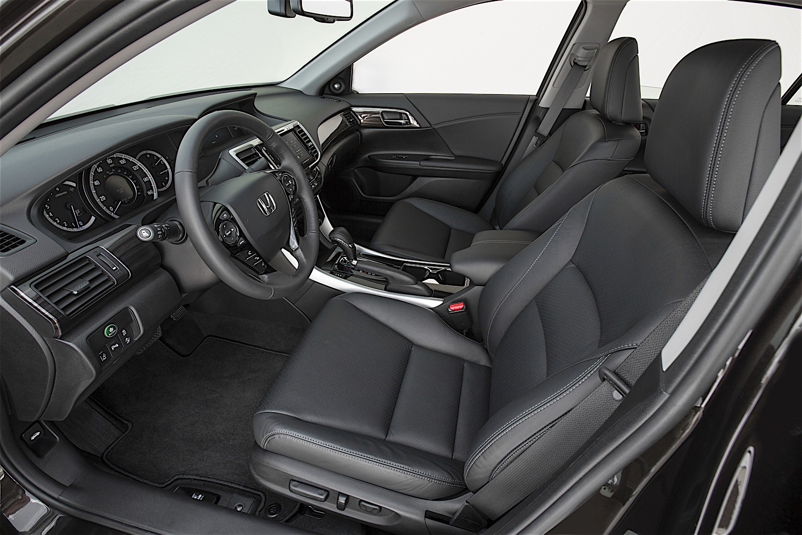 Honda Accord photo 66