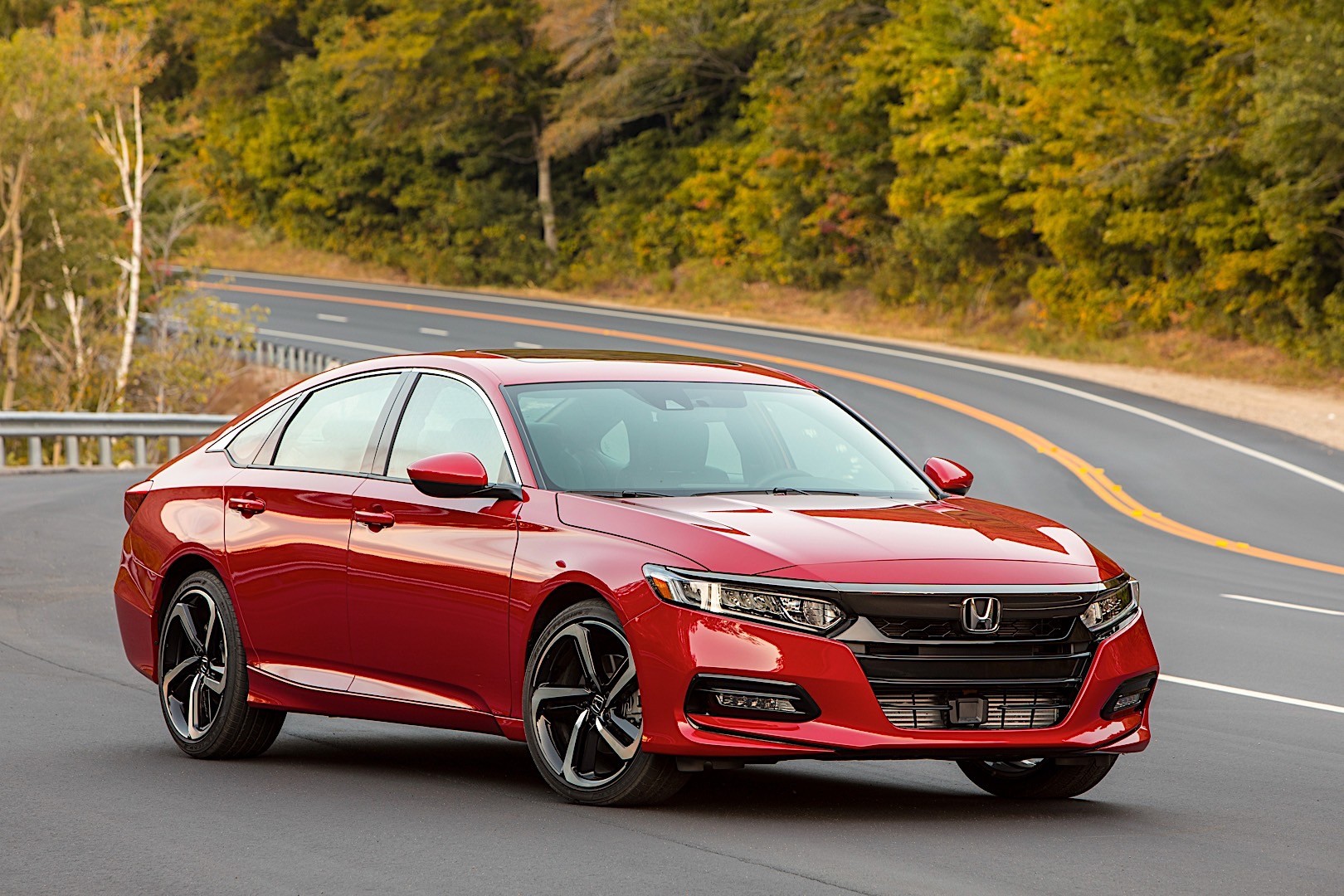 Honda Accord photo 17