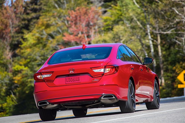 Honda Accord photo 22