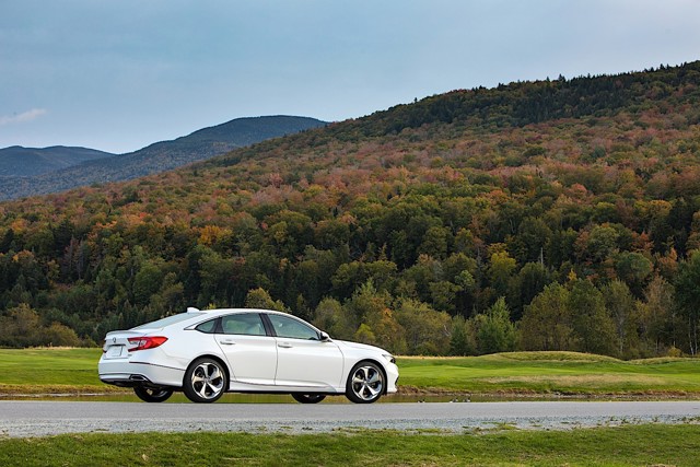 Honda Accord photo 26