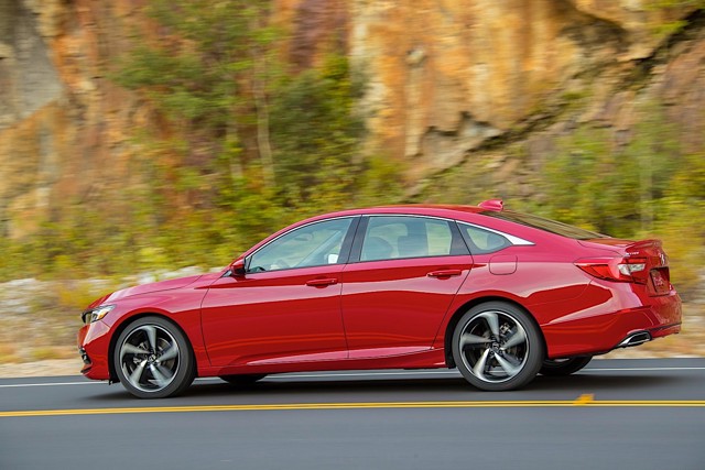 Honda Accord photo 28