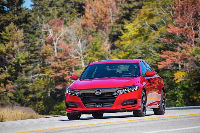 Honda Accord photo 29