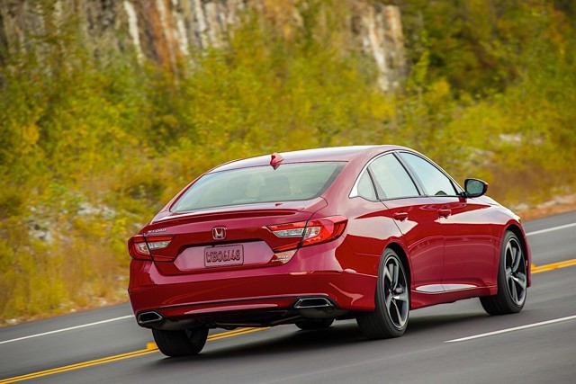 Honda Accord photo 33