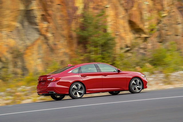 Honda Accord photo 44