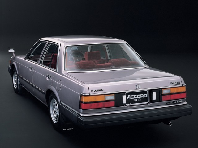Honda Accord photo 20