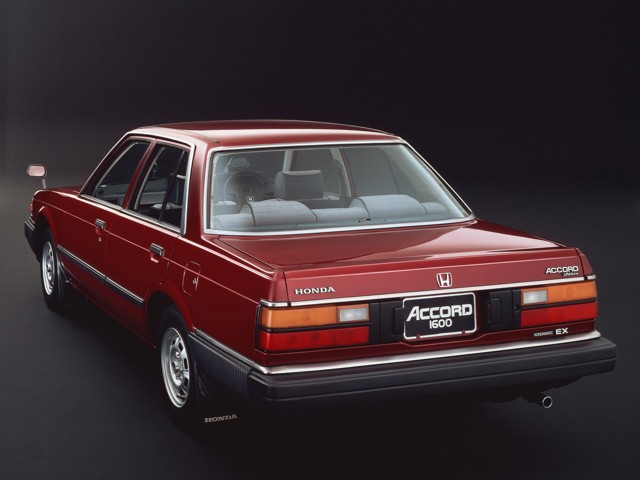 Honda Accord photo 21