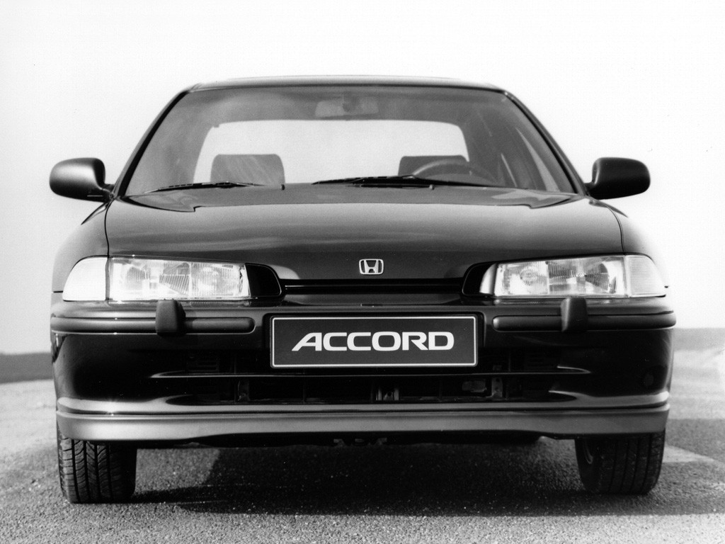 Honda Accord photo 11