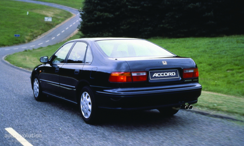 Honda Accord photo 5