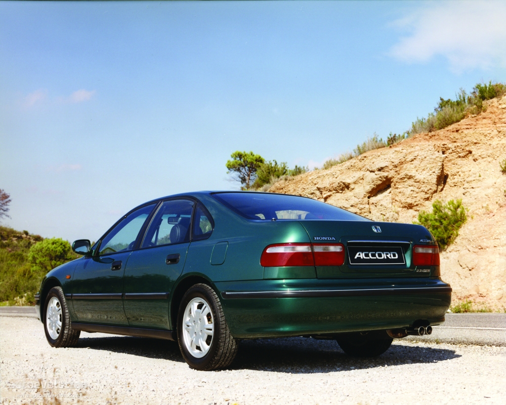 Honda Accord photo 6