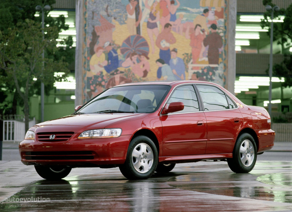 Honda Accord photo 6