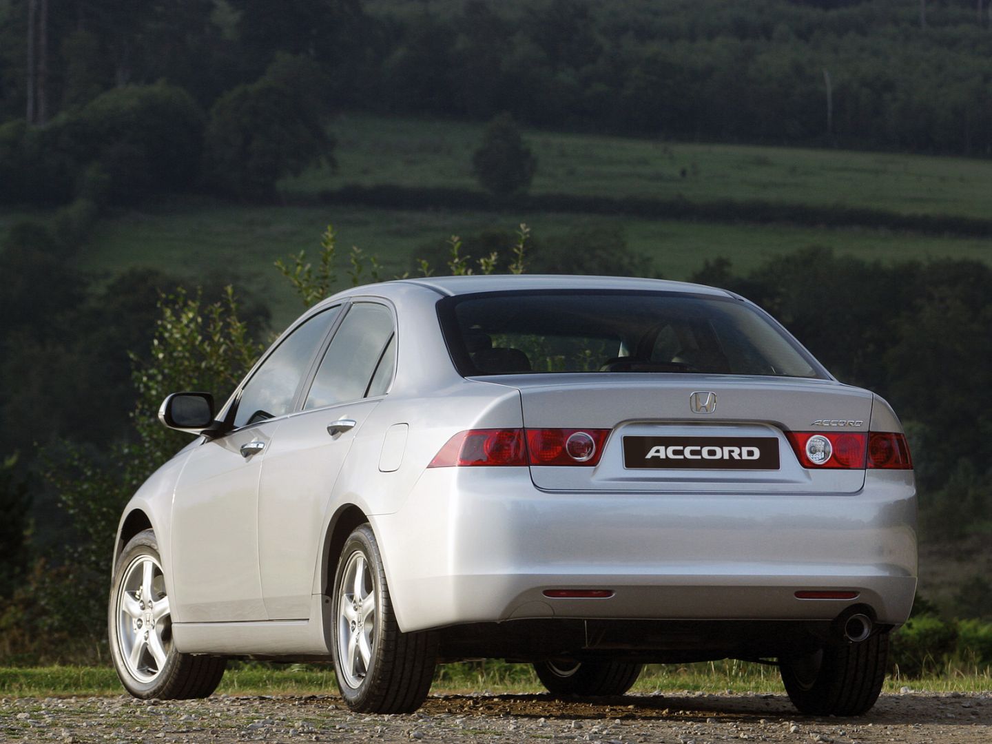 Honda Accord photo 11