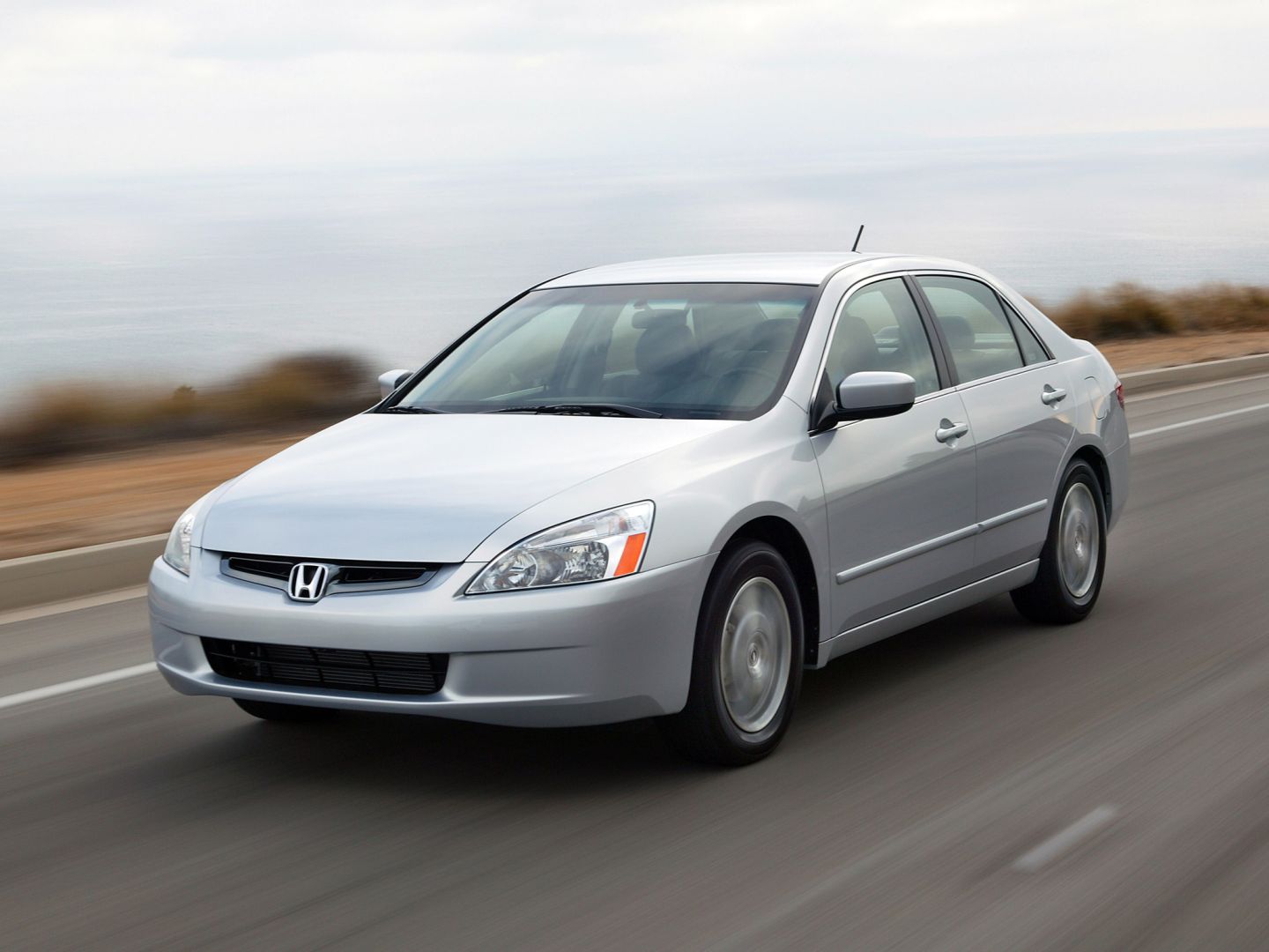 Honda Accord photo 26