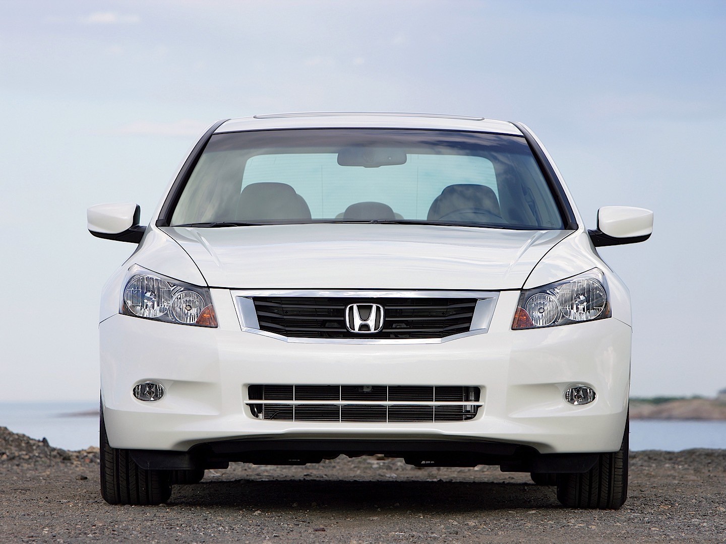 Honda Accord photo 19