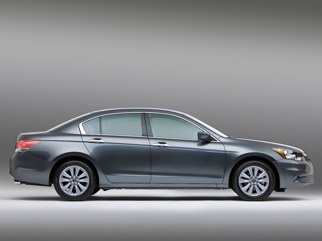 Honda Accord photo 20