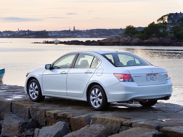 Honda Accord photo 21