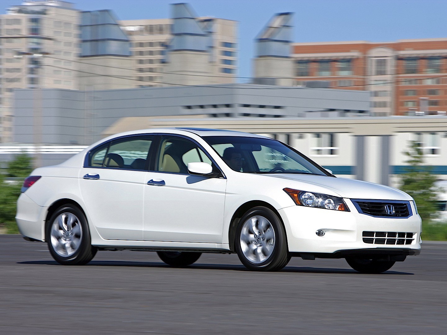 Honda Accord photo 25