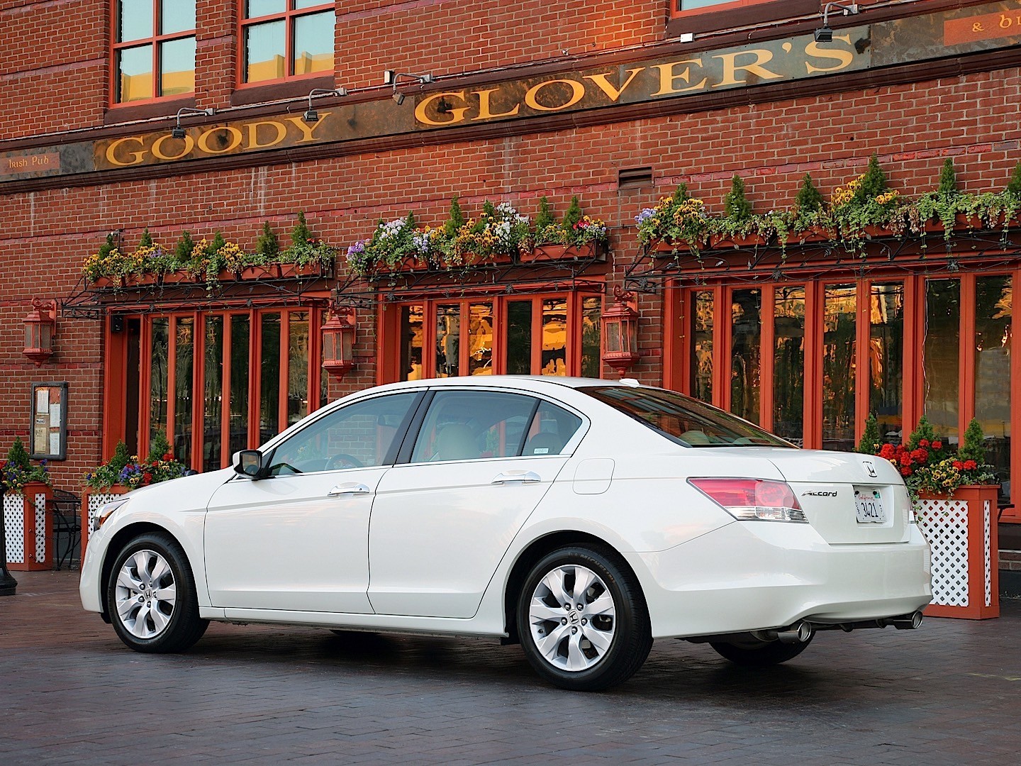 Honda Accord photo 26