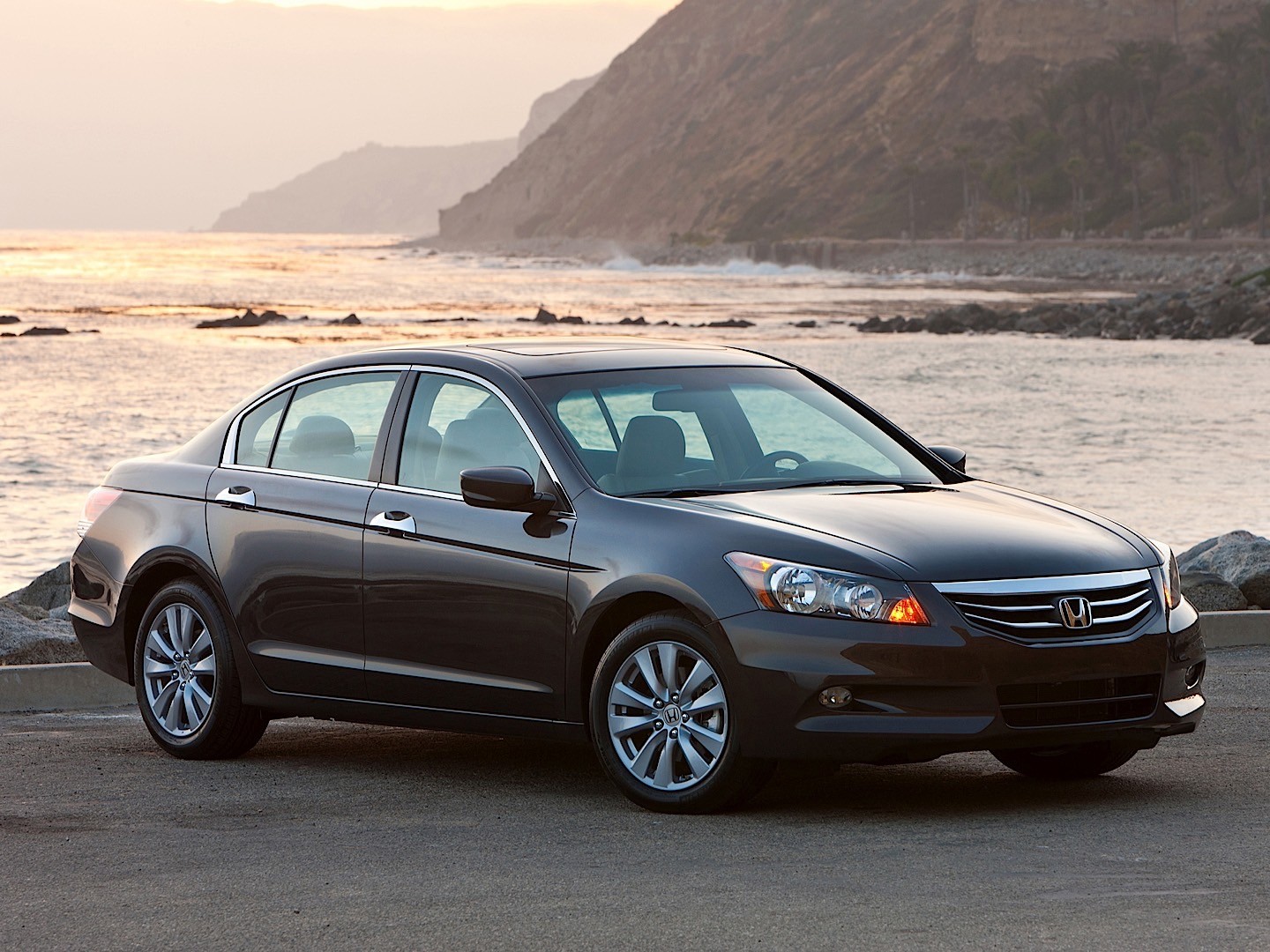 Honda Accord photo 27