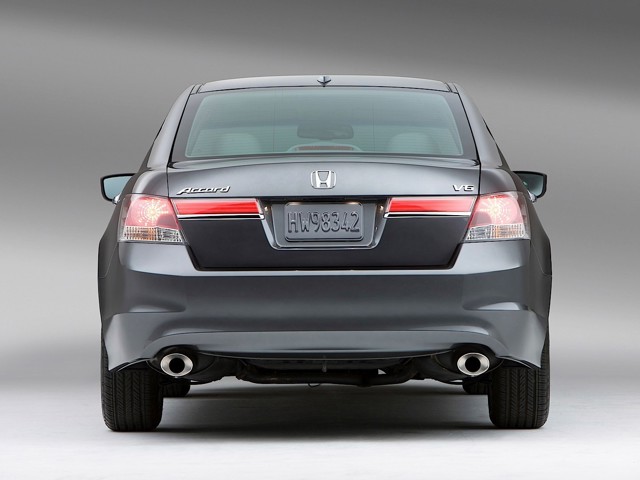 Honda Accord photo 35