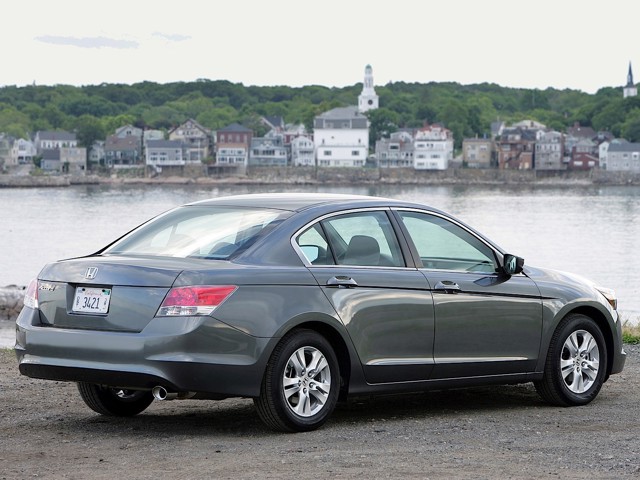 Honda Accord photo 36