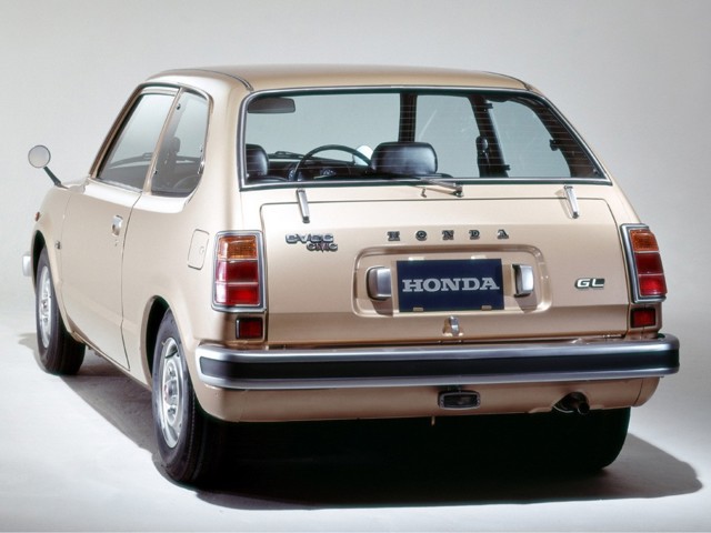 Honda Civic 3 Doors photo 2