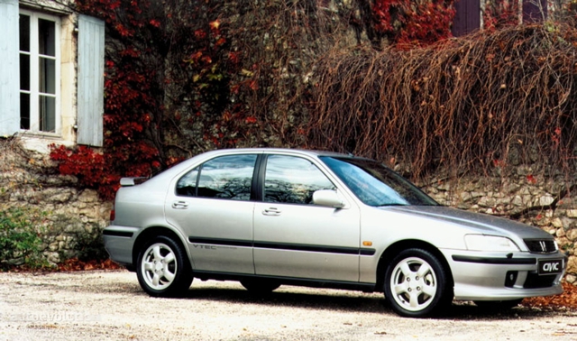Honda Civic 5 Doors photo 2