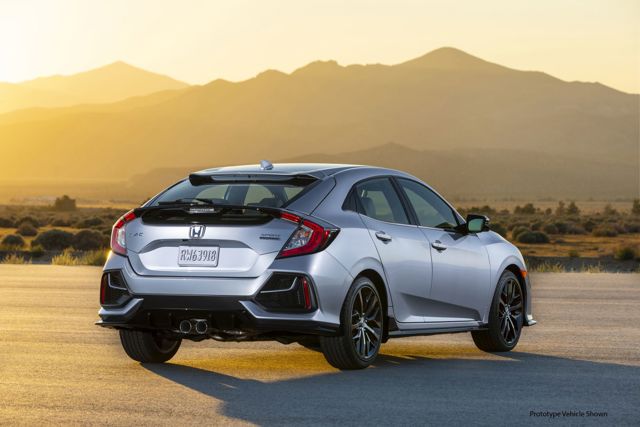 Honda Civic 5 Doors photo 2