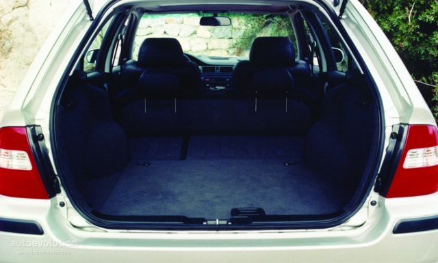 Honda Civic Aero Deck photo 4