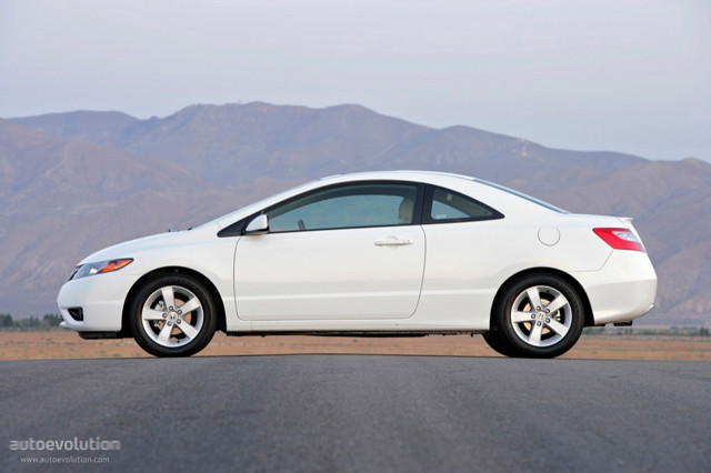 Honda Civic Coupe photo 12