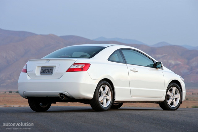 Honda Civic Coupe photo 13