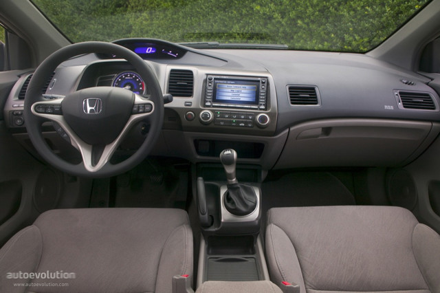 Honda Civic Coupe photo 16