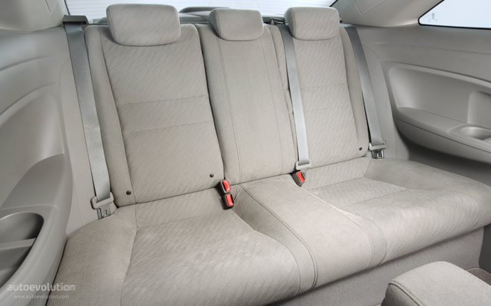 Honda Civic Coupe photo 20