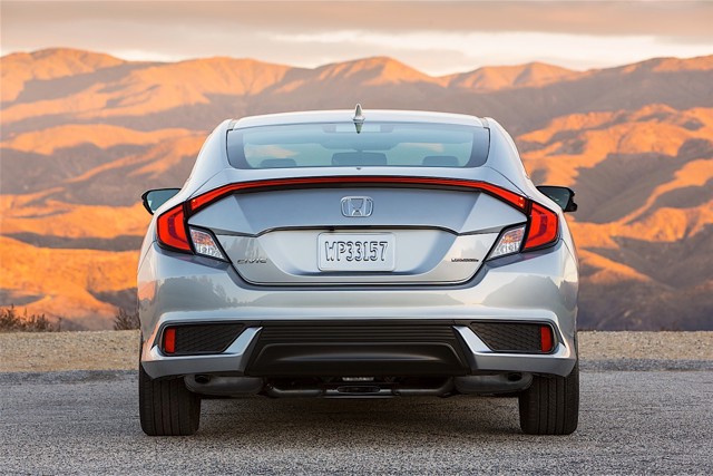 Honda Civic Coupe photo 7
