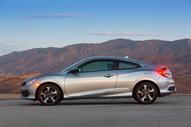 Honda Civic Coupe photo 8