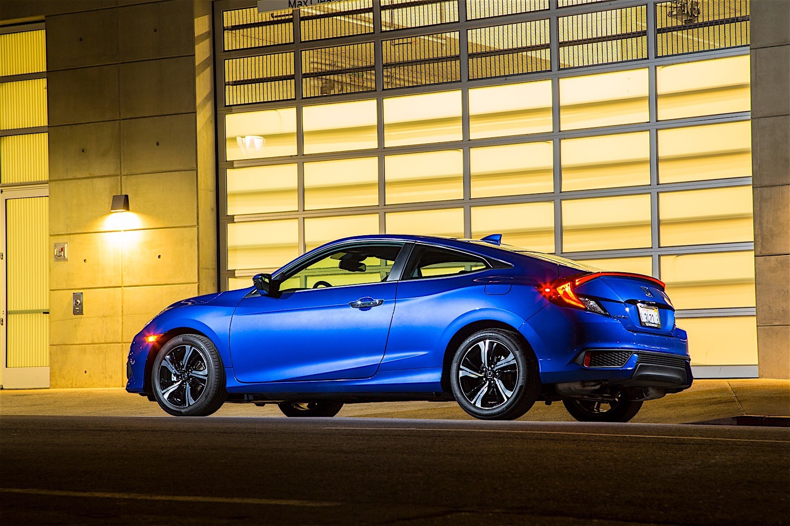 Honda Civic Coupe photo 18