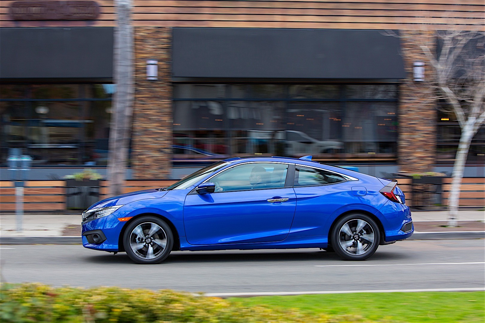 Honda Civic Coupe photo 19