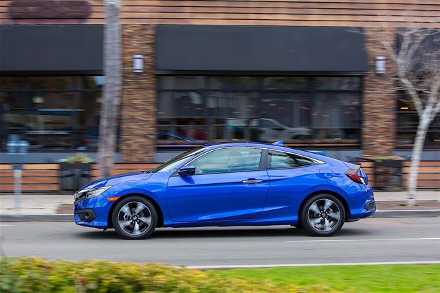 Honda Civic Coupe photo 19