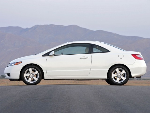 Honda Civic Coupe foto 19