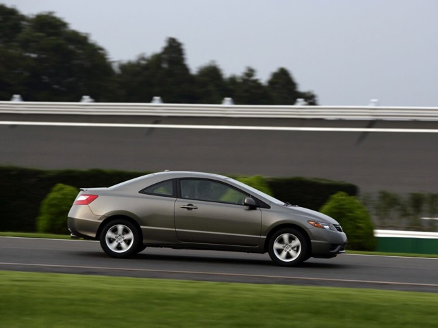 Honda Civic Coupe foto 23