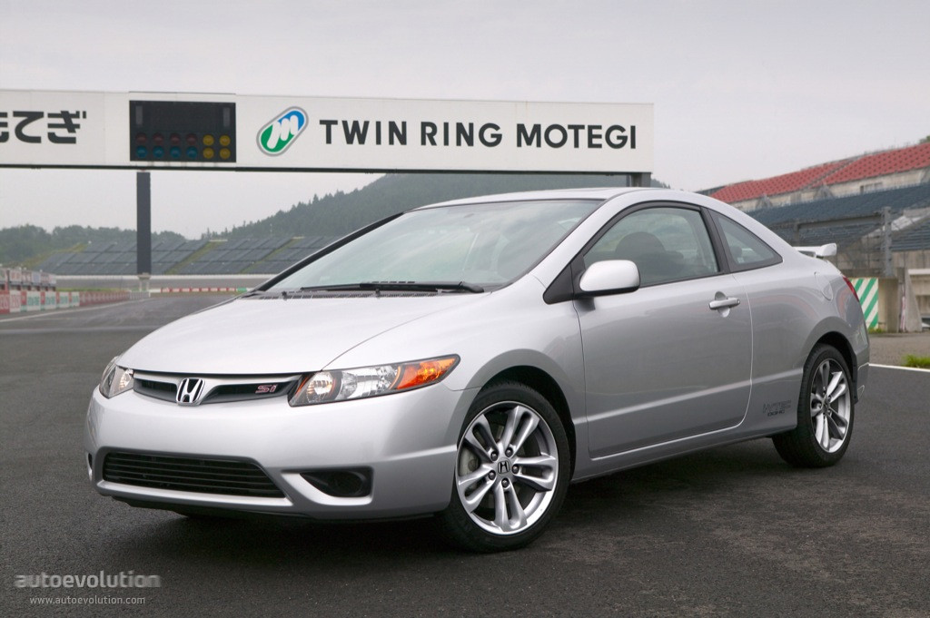 Honda Civic Coupe photo 4